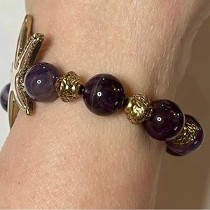 Amethyst gemstone starfish elastic bead bracelet EUC  jewelry